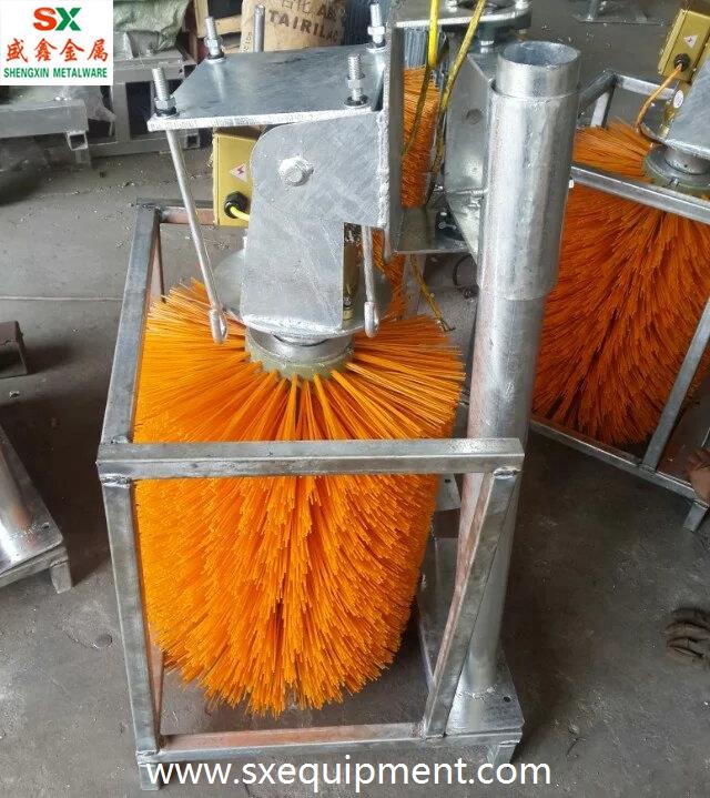 Cattle Cow Scratch Brush